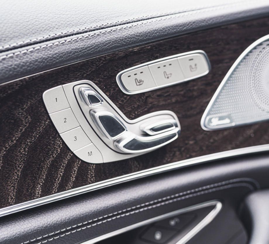 Automotive seating made with silicone leather material