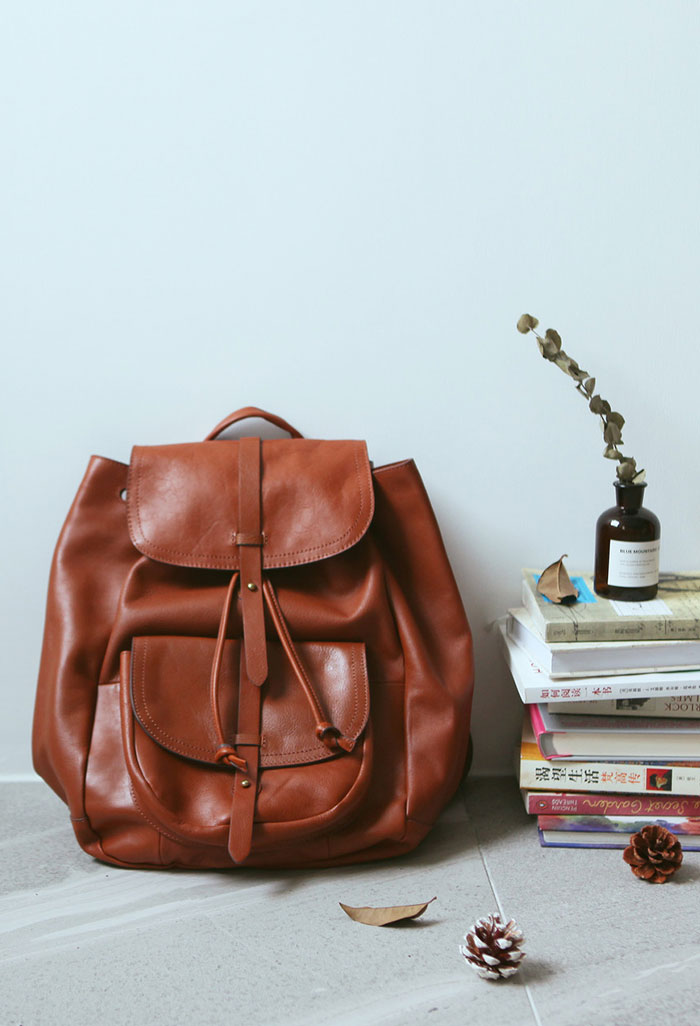 Silicone leather material for bags and luggage